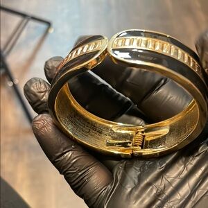 Elegant Gold Cufflinks